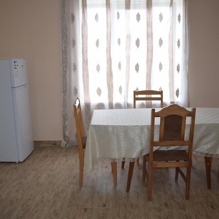 Home Garni Exteriér fotografie